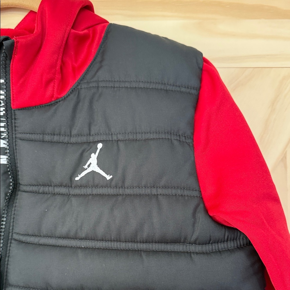 Jordan Black and Red Kids Puffer Jacket - Picture 3 of 9